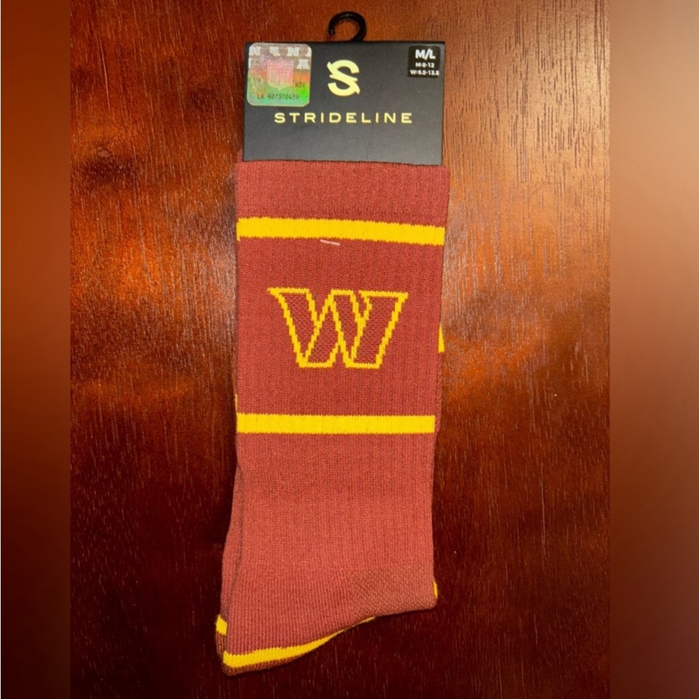 Washington Commanders socks (Burgundy)